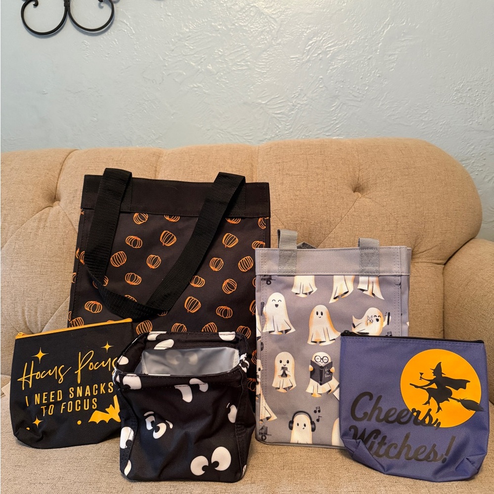 Thirty-One Halloween Bundle | Storage Tote + Snack & Go Pouches | NWT